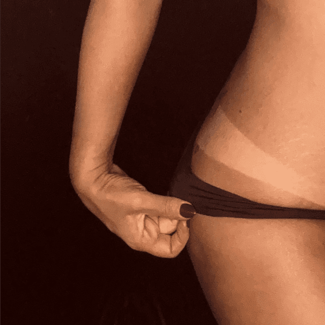 1 ALIHA Pop-up Spray Tan at Santo Bronz - Mobile Spray Tans